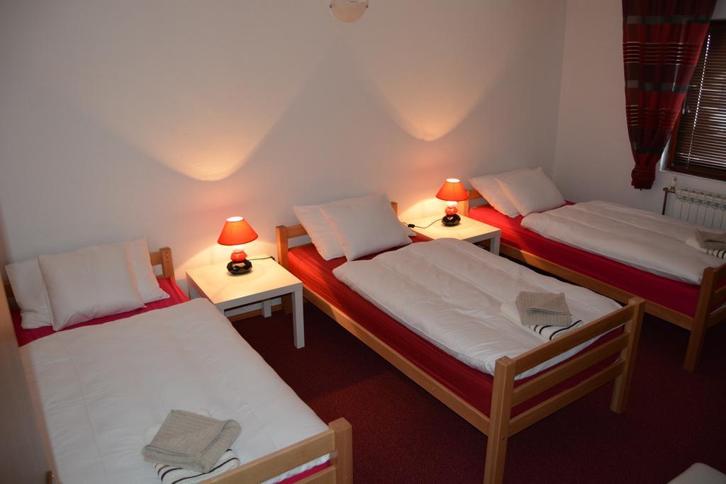 Hostel Denal Sarajevo Værelse billede