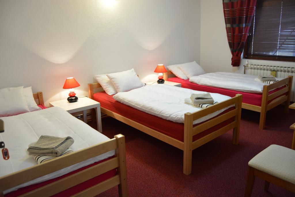 Hostel Denal Sarajevo Værelse billede