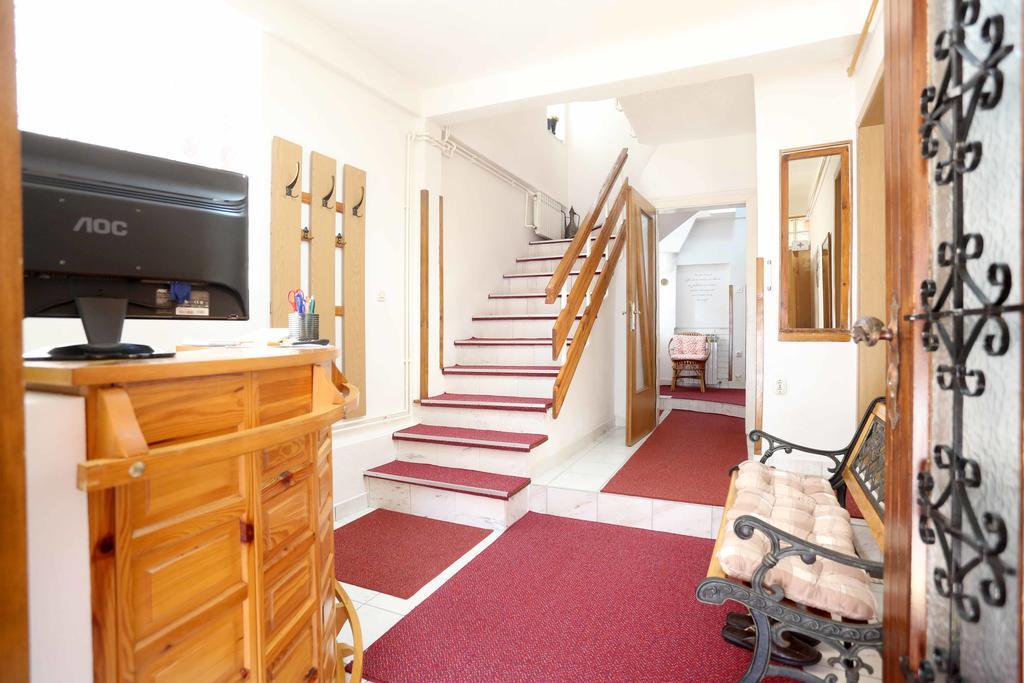 Hostel Denal Sarajevo Eksteriør billede
